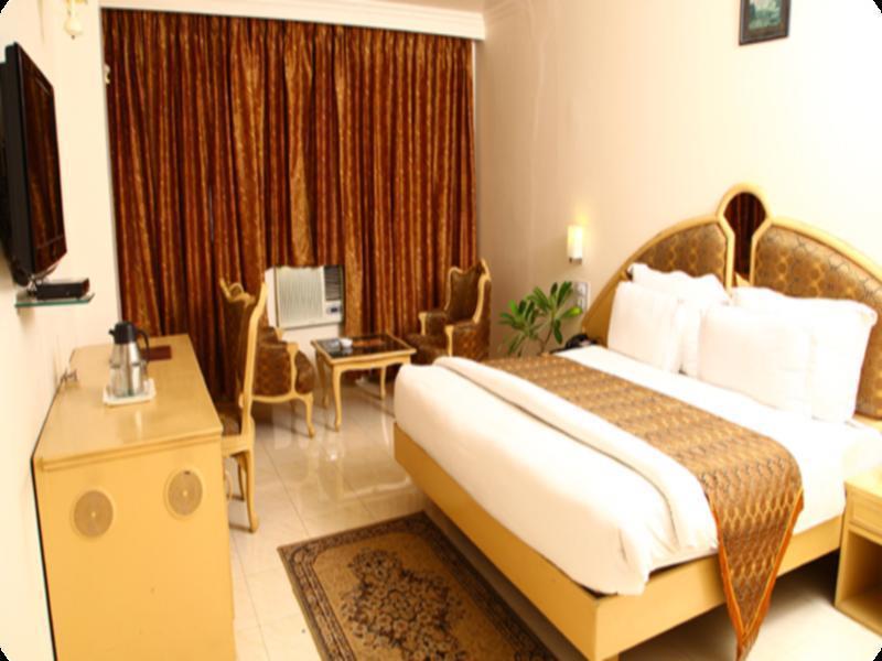 Bahia Fort Hotel Bathinda Exterior foto